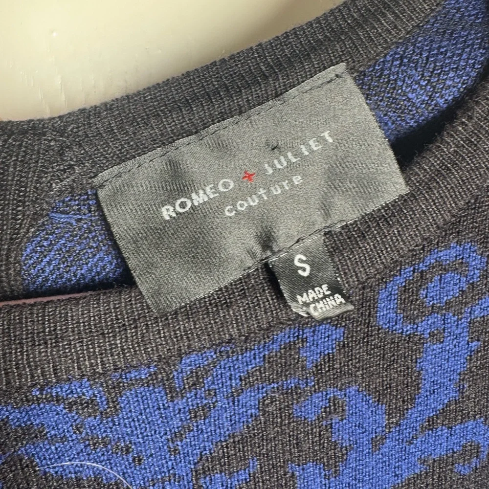 Romeo + Juliet Blue & Black Sweater Dress Sz Small - Picture 4 of 7